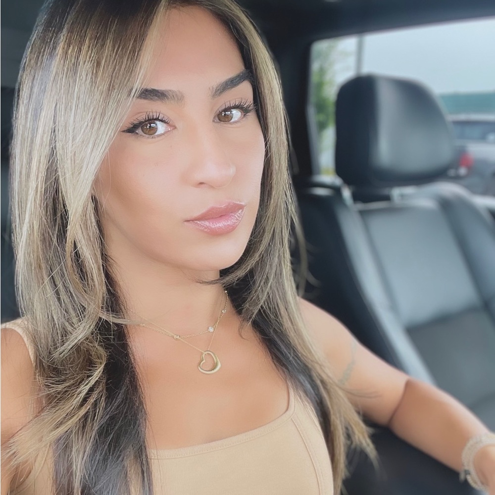 Meet your Posher, Moe